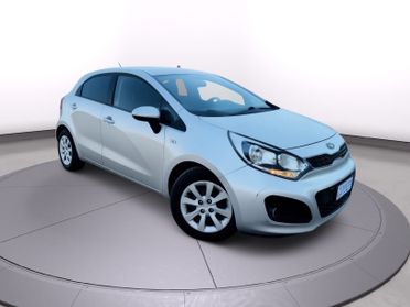 Kia Rio 1.2 benzina 2013 110.000km garanzia 12 mesi neo patentati
