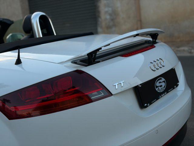 AUDI TT Roadster 1.8 TFSI S-line Bose