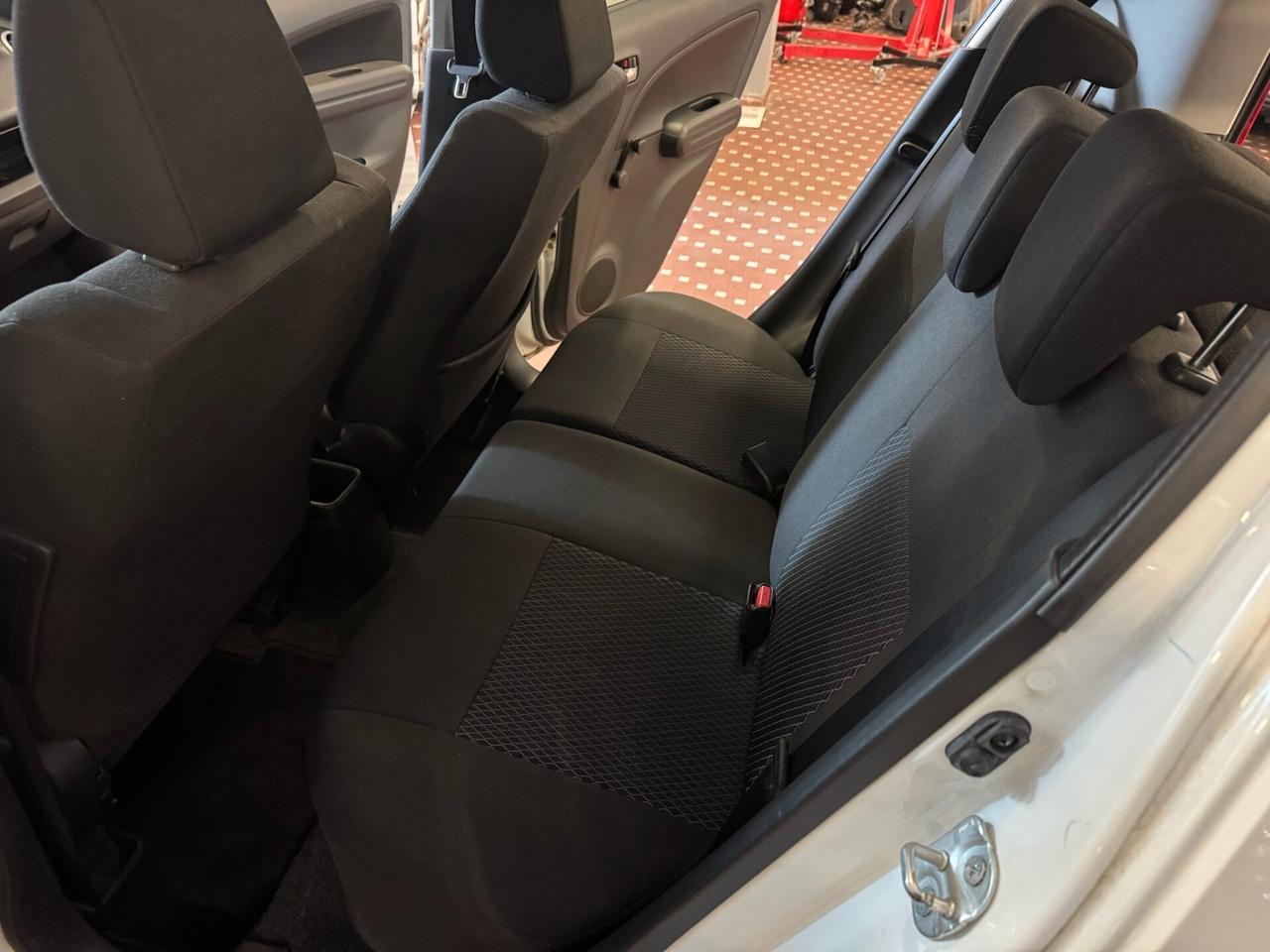 Suzuki Splash 1.0 VVT GL - UNICO PROPRIETARIO