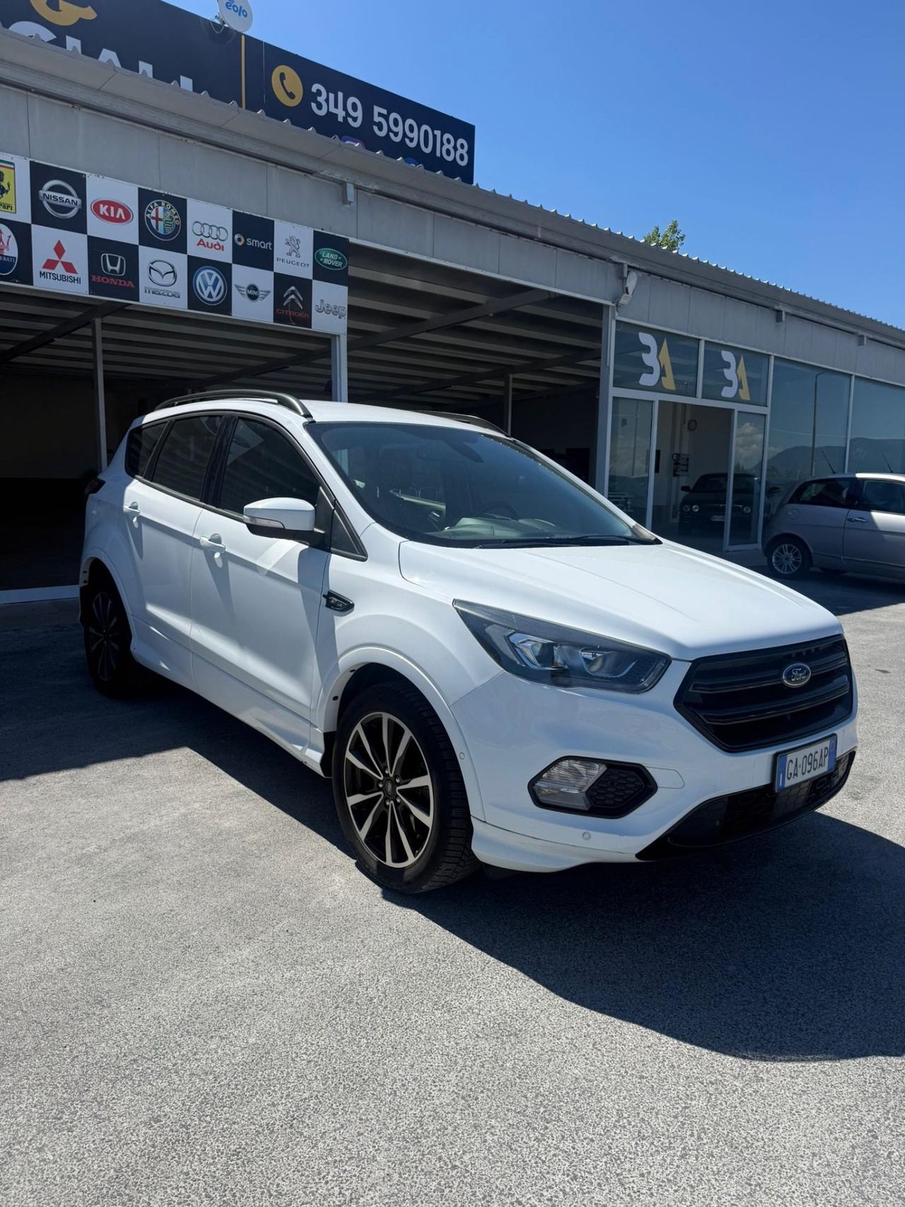 Ford Kuga 1.5 TDCI 120 CV S&S 2WD ST-Line