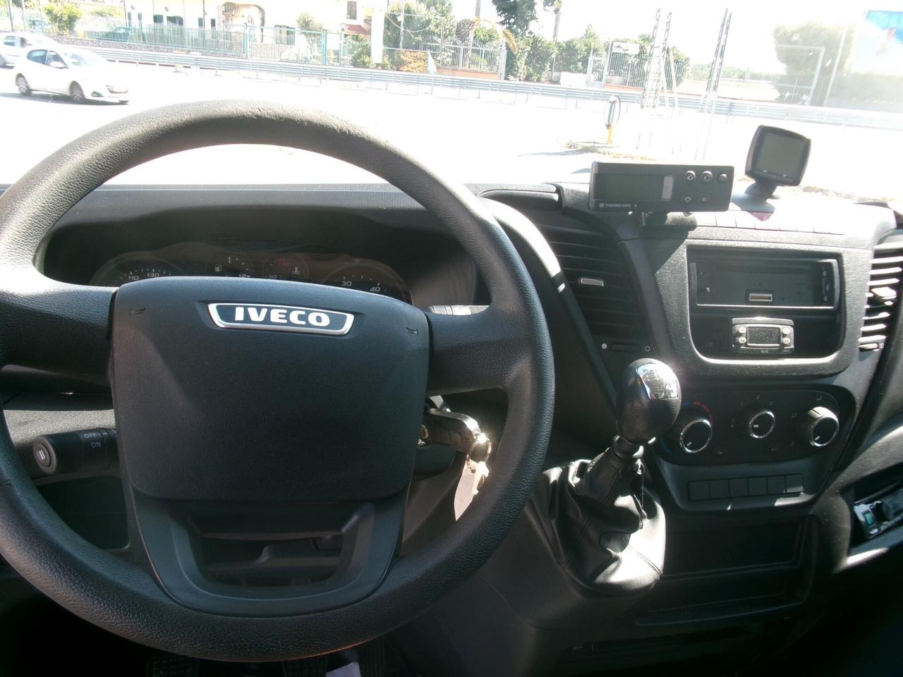 Iveco Daily 35C15 3000 150CV E6 FRIGO FRCX 05/2027 6 PEDANE **115000 KM**