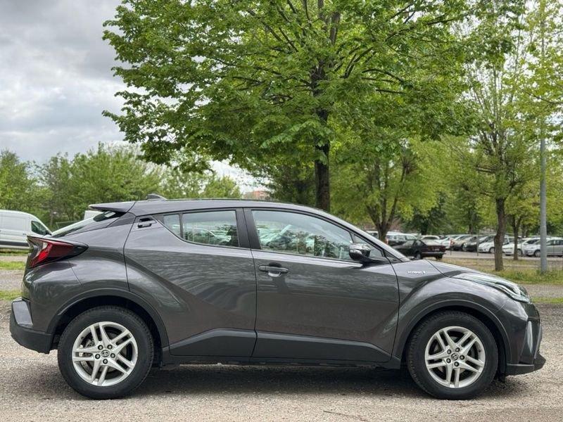 Toyota C-HR 1.8 Hybrid E-CVT Business