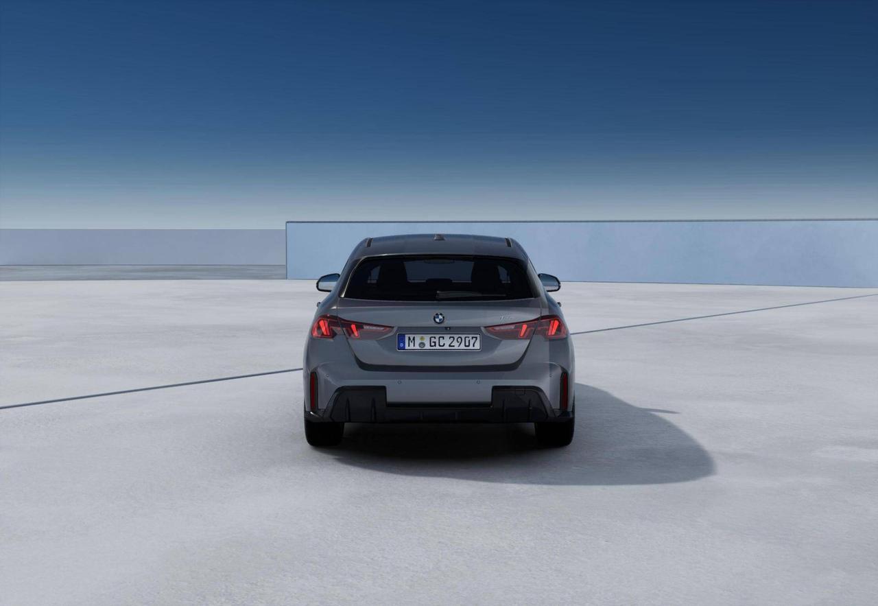 BMW Serie 1 120 48V MSport Design