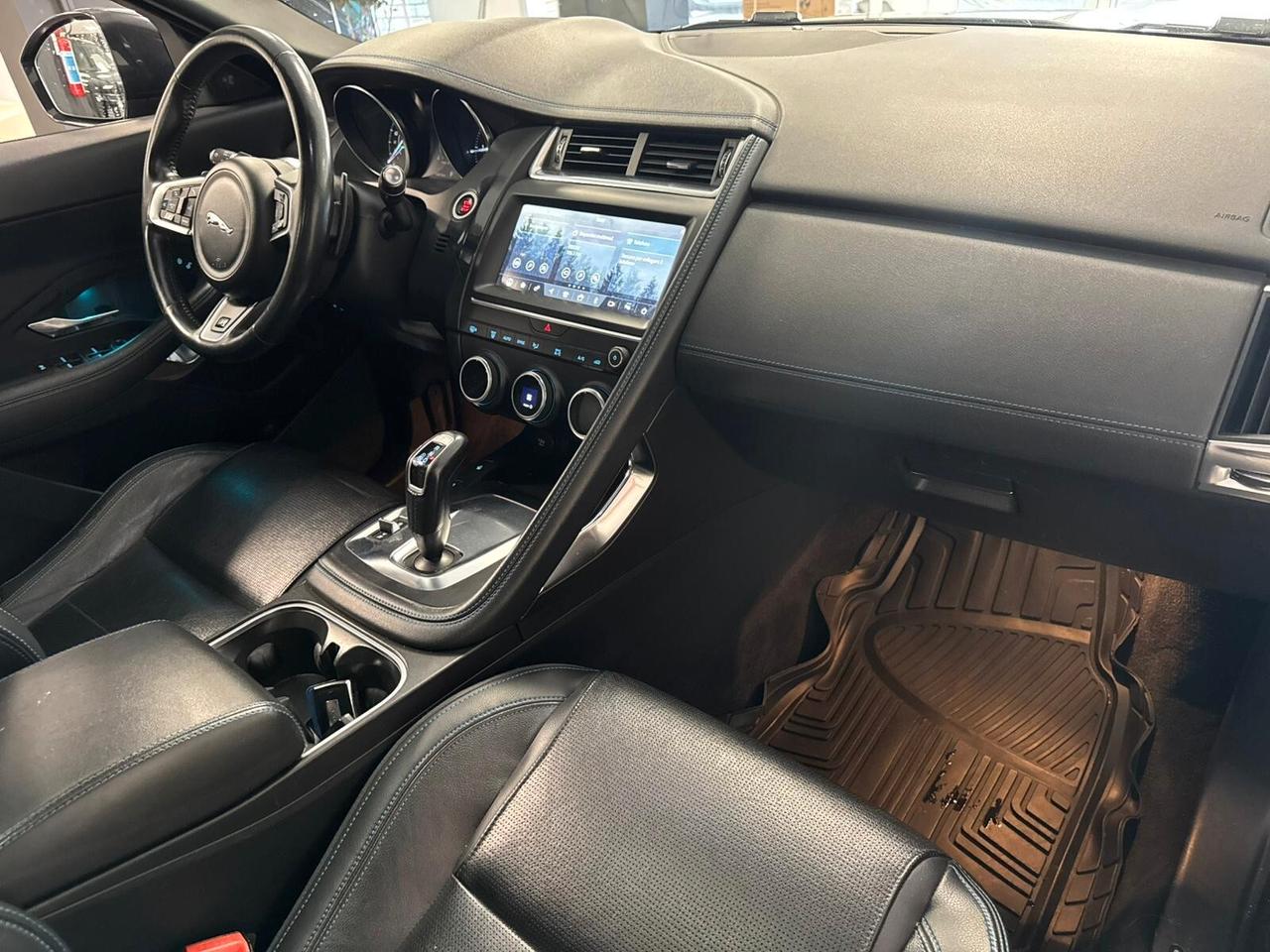 Jaguar E-Pace 2.0D 180 CV AWD R-Dynamic S