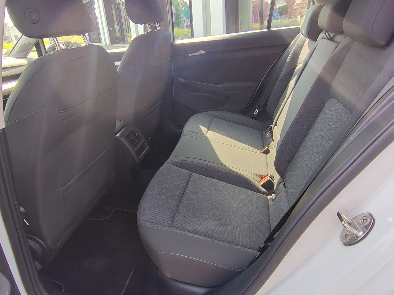 Volkswagen Golf 1st Edition Life #11215