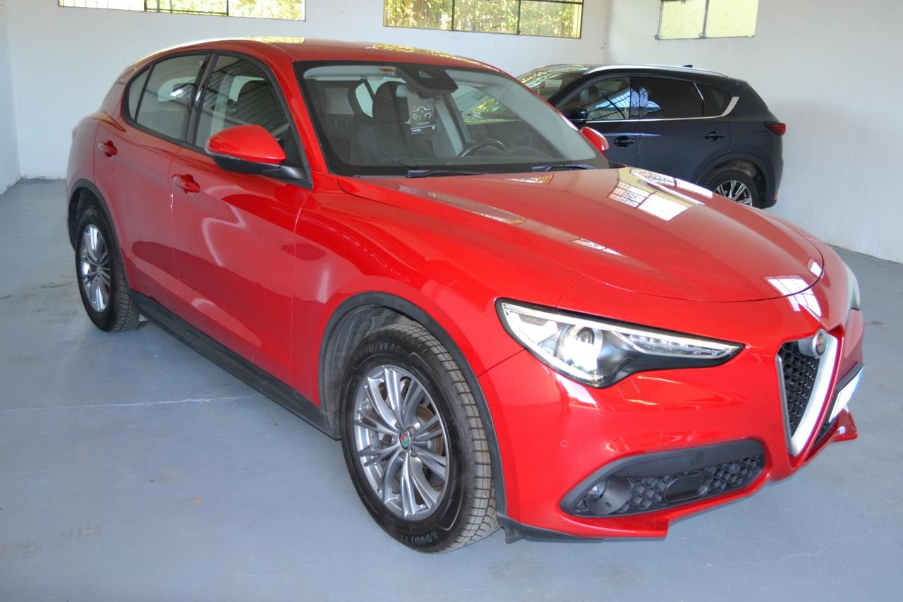 Alfa Romeo Stelvio 2.2 Turbodiesel 160 CV AT8 RWD Business