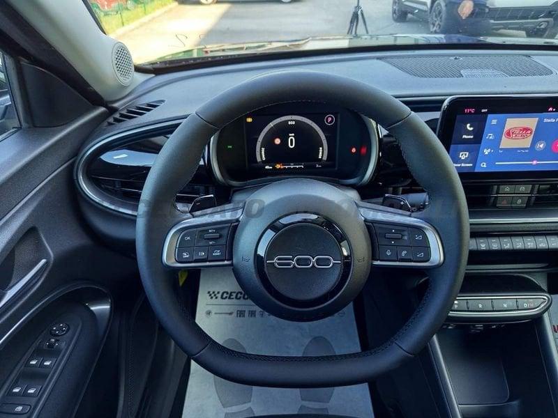 FIAT 600 600 Hybrid My25 600 1.2 Hybrid136cv