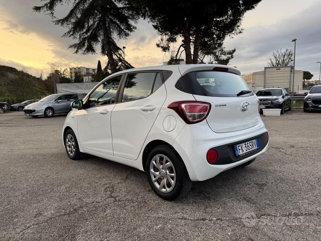 HYUNDAI i10 1.0 LPGI Econext Login