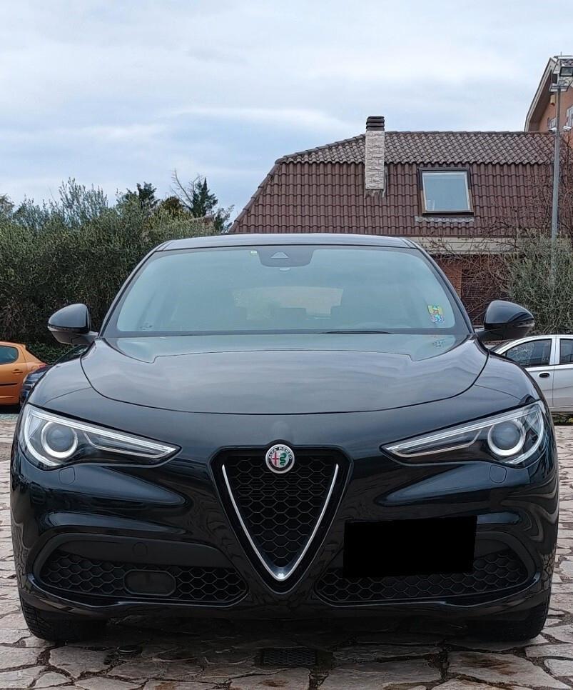 Alfa Romeo Stelvio 2.2 Turbodiesel 160 CV AT8 RWD Business