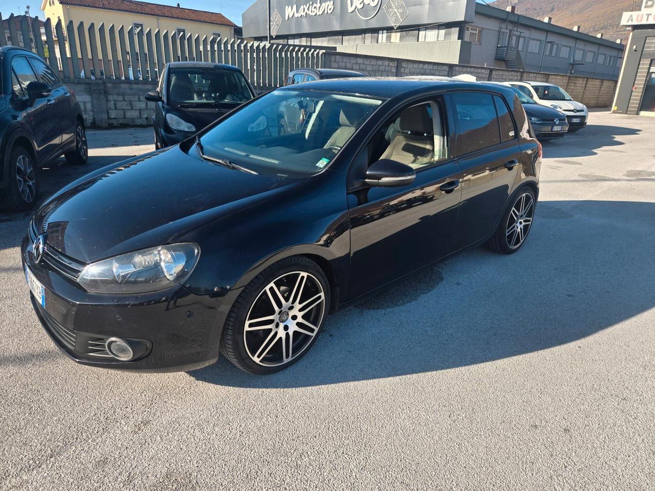 Volkswagen Golf tdi.