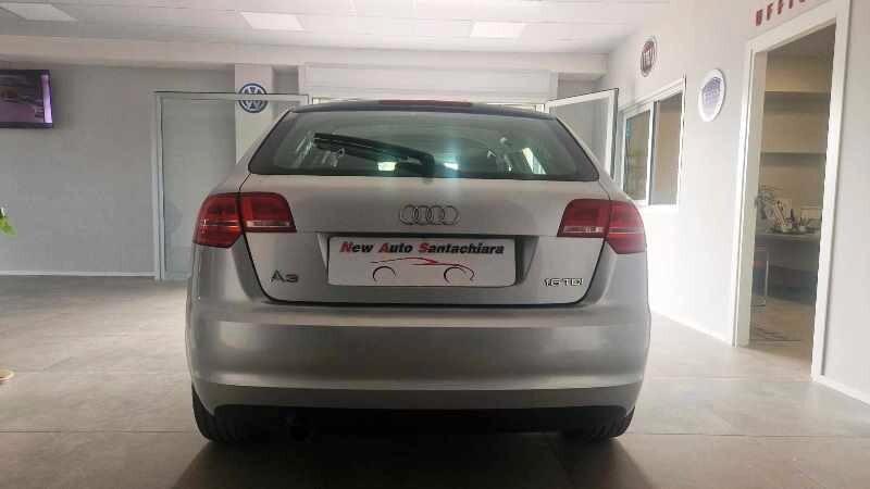 Audi A3 Sportback 1.6 TDI 105 CV Ambition