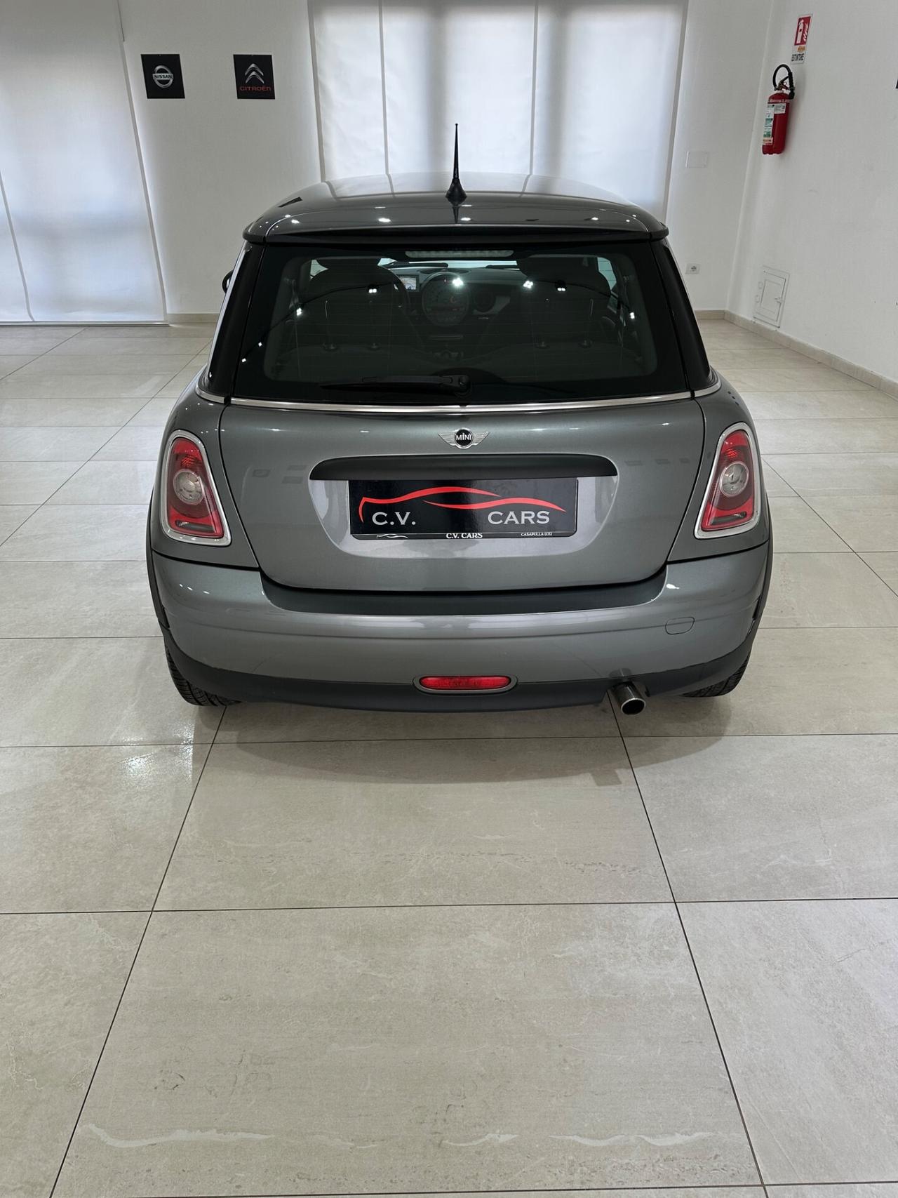 MINI GUIDABILE DA NEOPATENTATI UNICOPROPRIETARIO