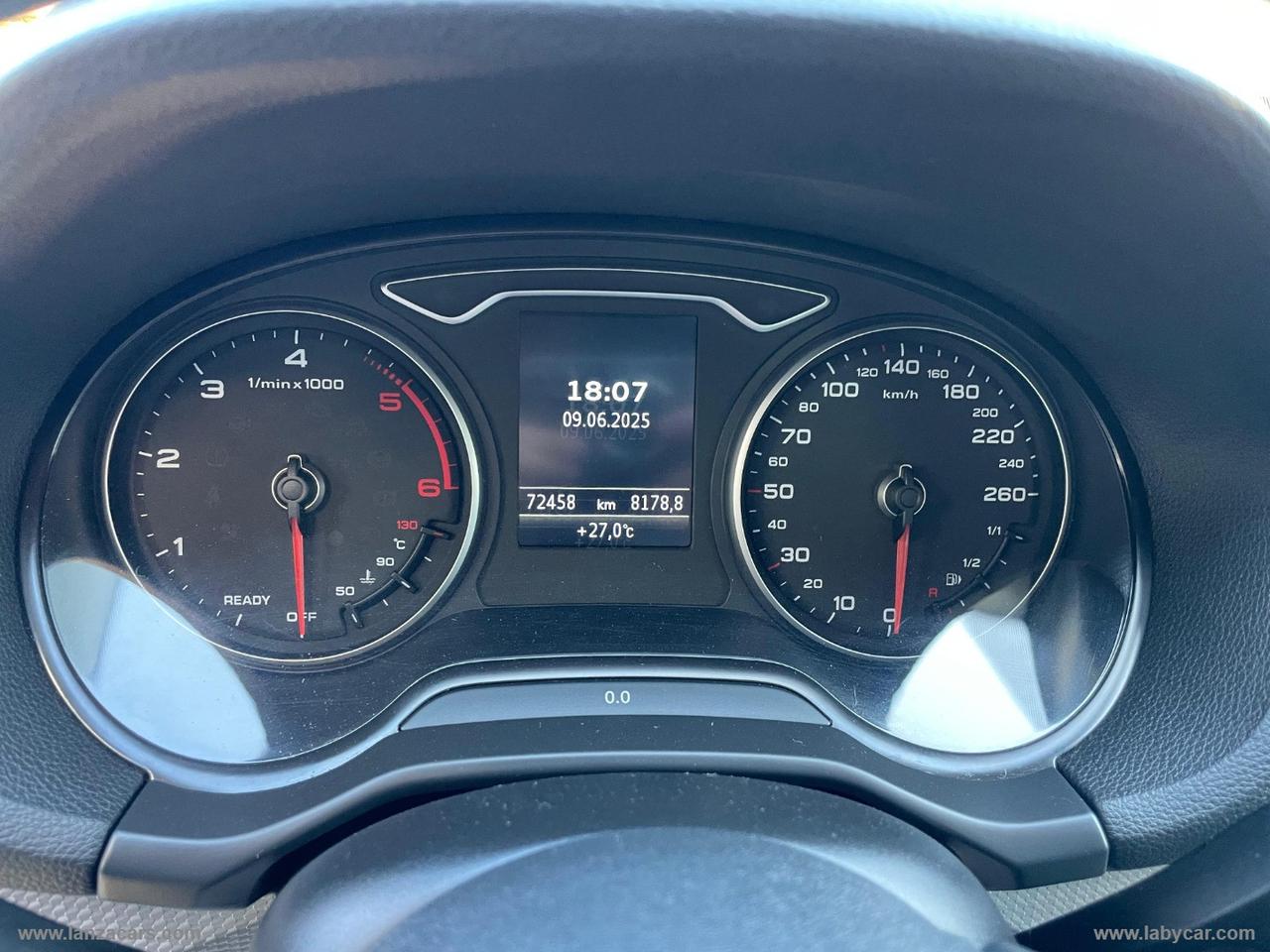AUDI Q2 30 TDI Business Advanced