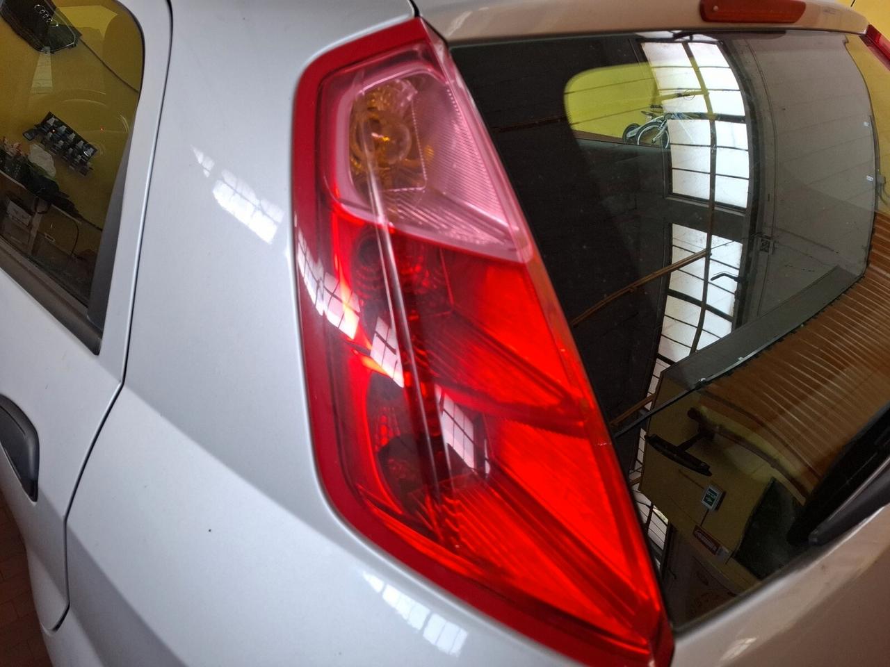 Fiat Punto 1.4 8V 5 porte Easypower Lounge benzina gpl