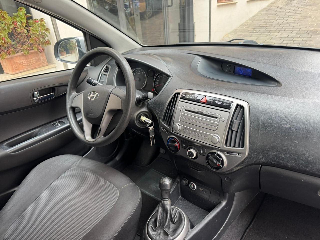 HYUNDAI i20 1.2 5 porte Econext Classic