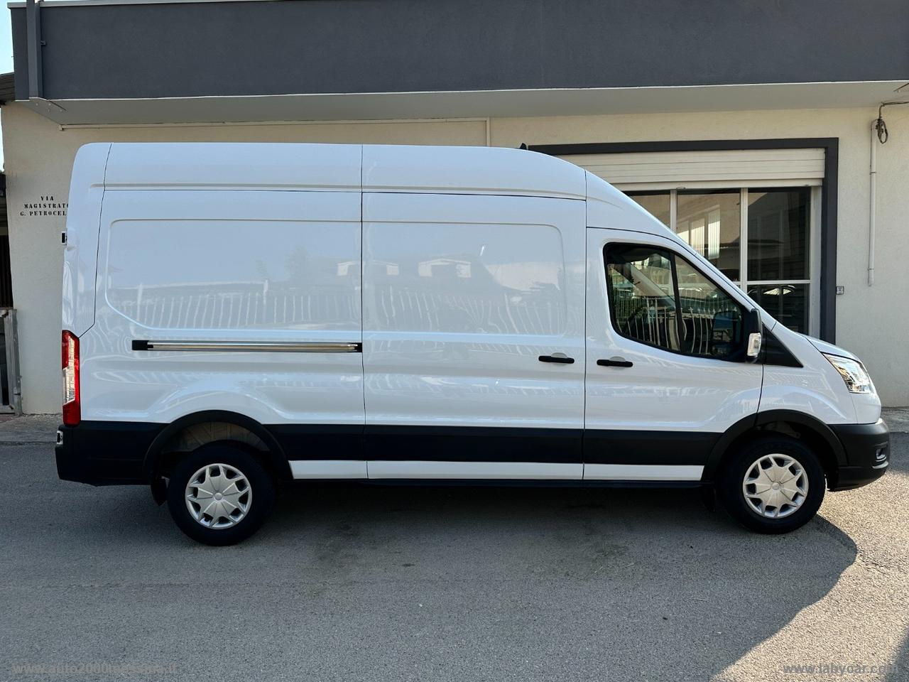 Tran.350 2.0 130 PL-SL PWD Cab.Entry