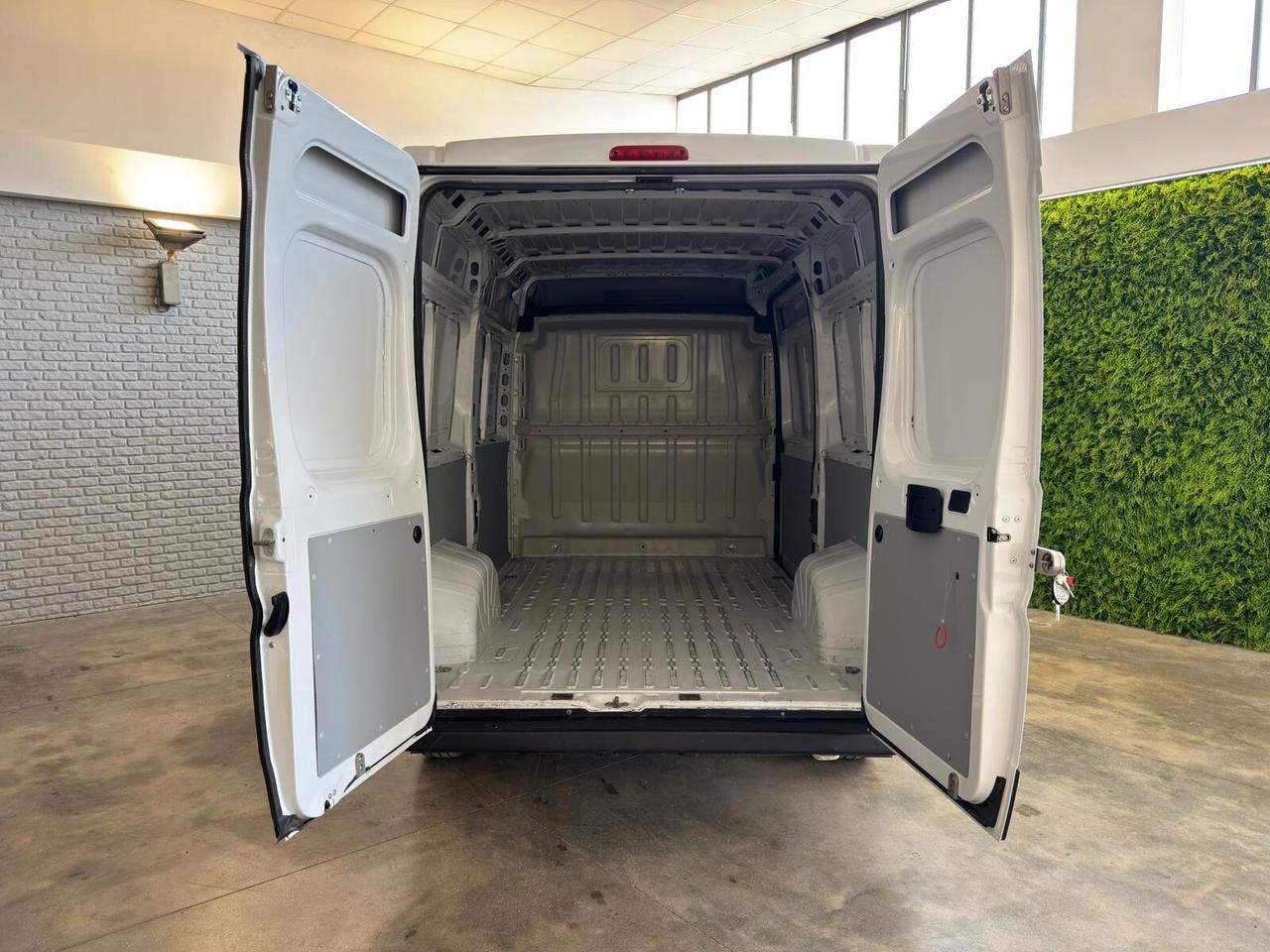 Peugeot Boxer 30 2.2 BlueHDi 120 S&S PM-TN Furgone