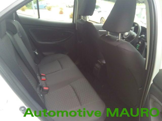 TOYOTA Yaris Cross 1.5h fwd 130cv e-cvt - NEOPATENTATI