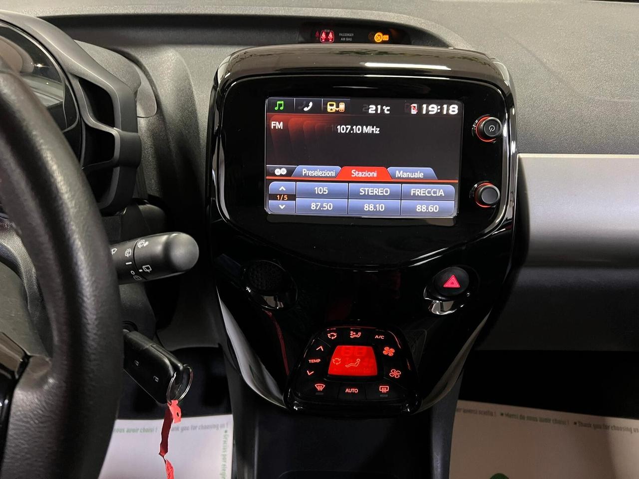 Peugeot 108 1.0 VTi 68 5 Porte Allure EURO6