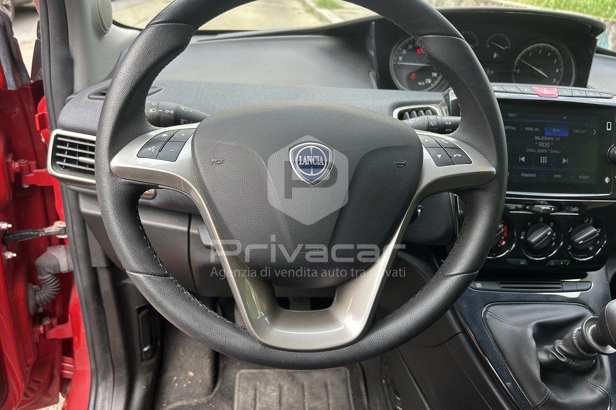 LANCIA Ypsilon 1.0 FireFly 5 porte S&S Hybrid Ecochic Gold