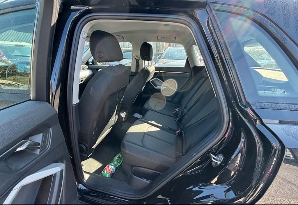 AUDI Q3 35 TDI 150CV S-TRONIC BUSINESS ( FARI LED - VIRTUAL COCKPIT - NAVI - SENSORI POST. )