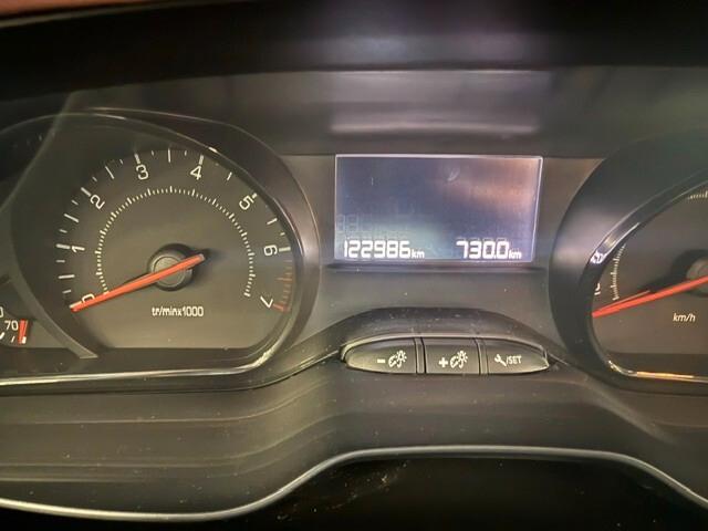 Peugeot 208 1.2 VTi 82 CV 3 porte Active