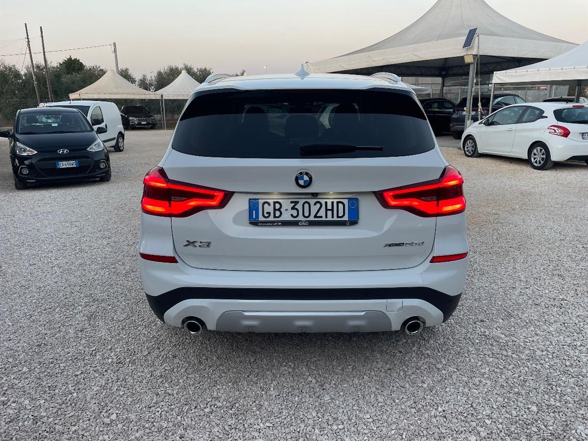 BMW - X3 - xDrive20d xLine