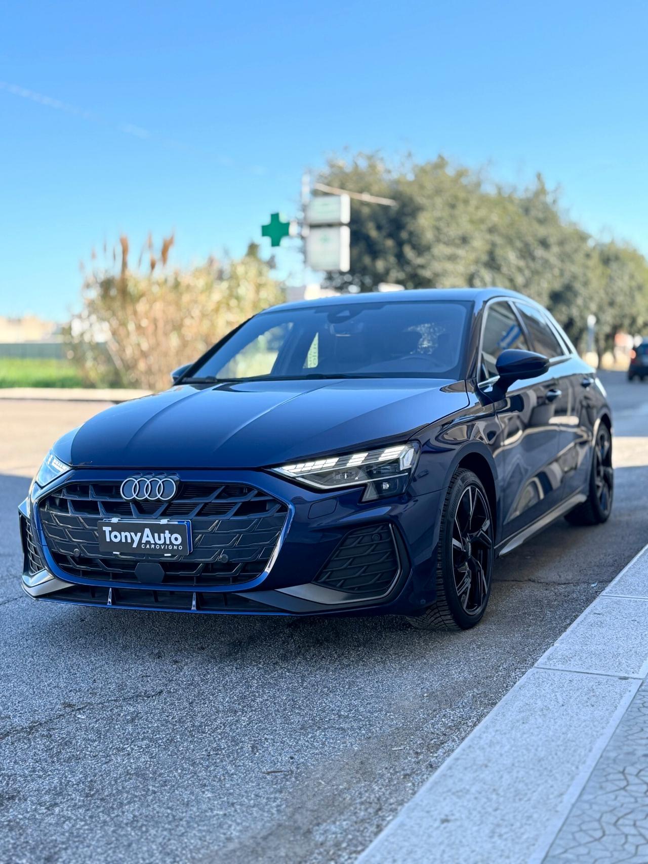 Audi A3 SPB 35 TDI S tronic line edition PACCHETTO LUCI SOFFUSE,APPLE CARPLAY,NAVI,TELECAMERA,FARO MATRIX