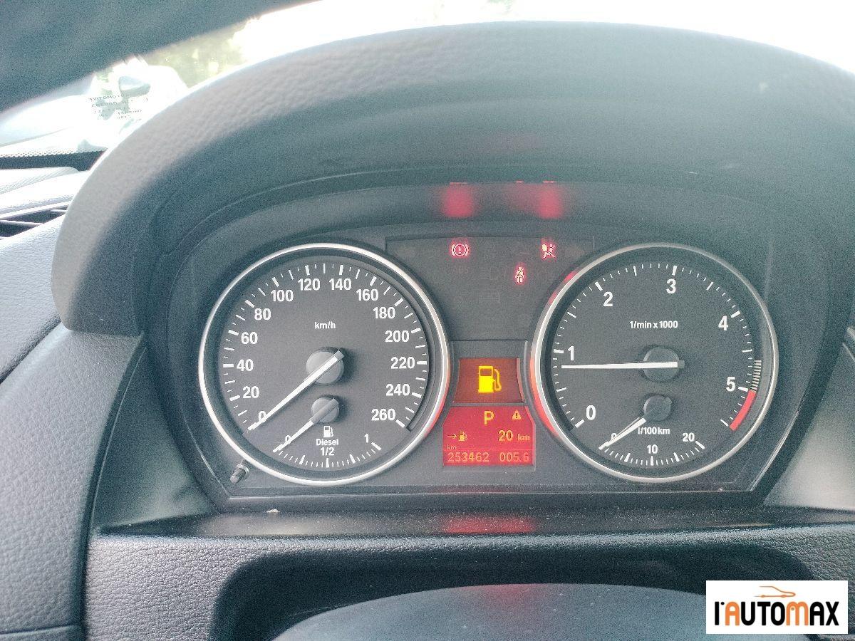 BMW - X1 xdrive18d Attiva