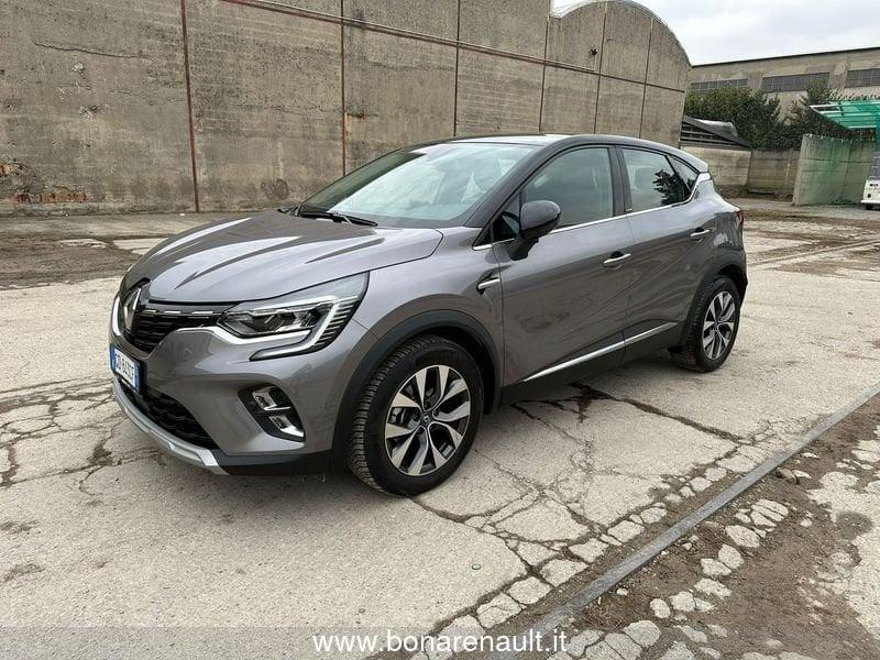 Renault Captur Plug-in Hybrid E-Tech 160 CV Intens