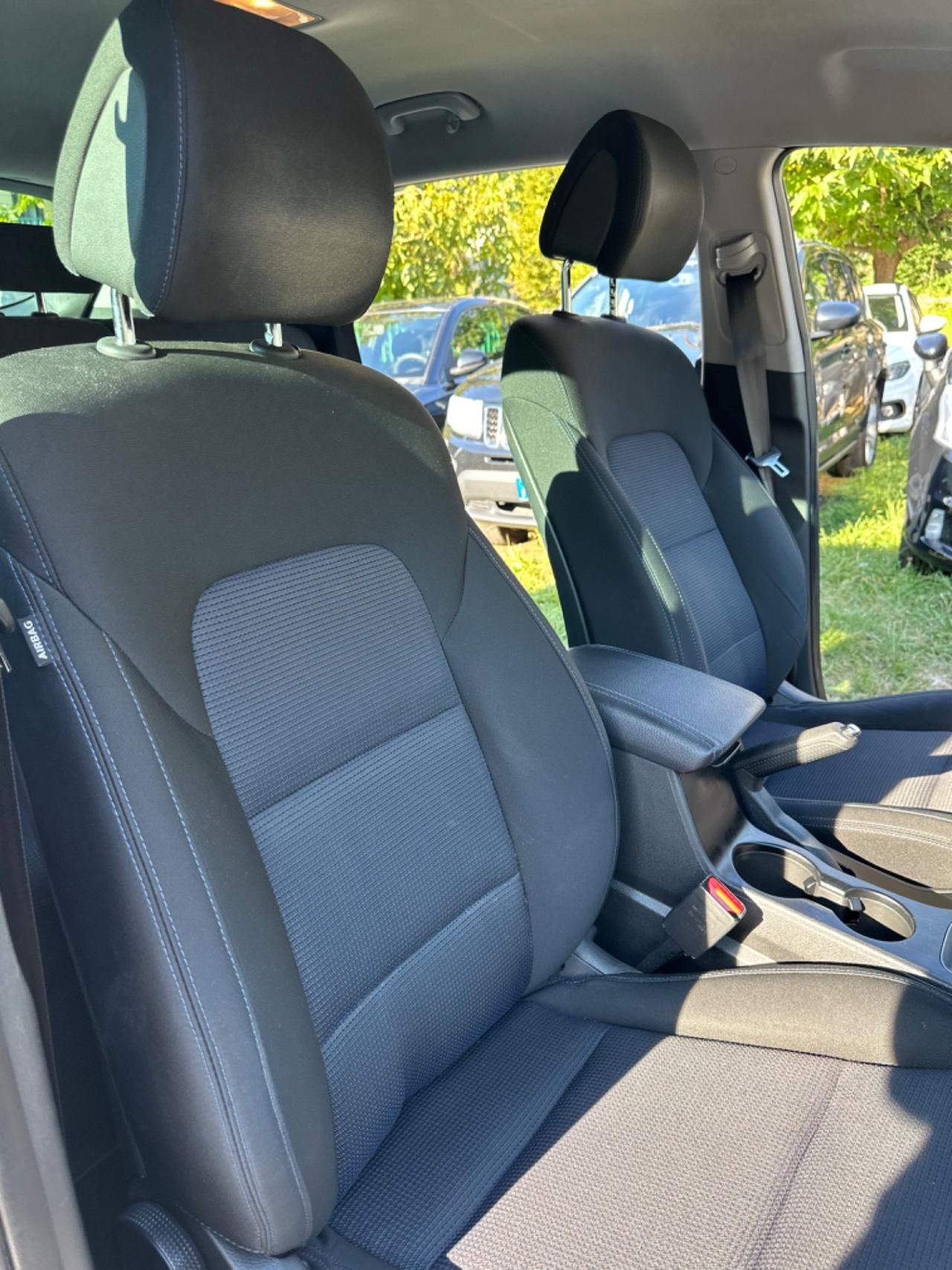 Hyundai TUCSON 1.7 CRDi XPOSSIBILE UNICOPR