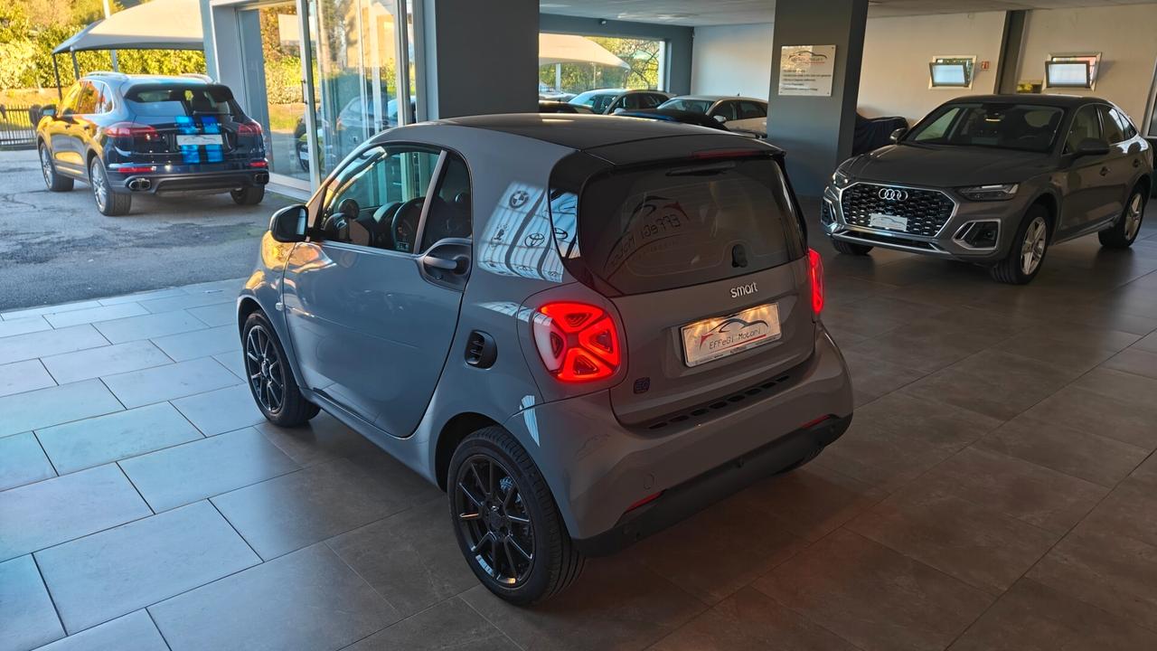 Smart ForTwo EQ Racingrey (22kW)