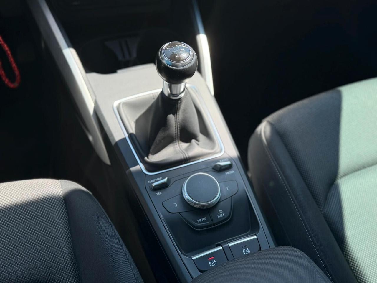 Audi Q2 2020 Manuale