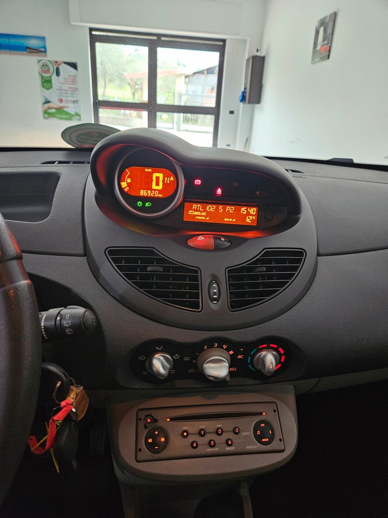 Renault Twingo 1.2 Dynamique Automatica