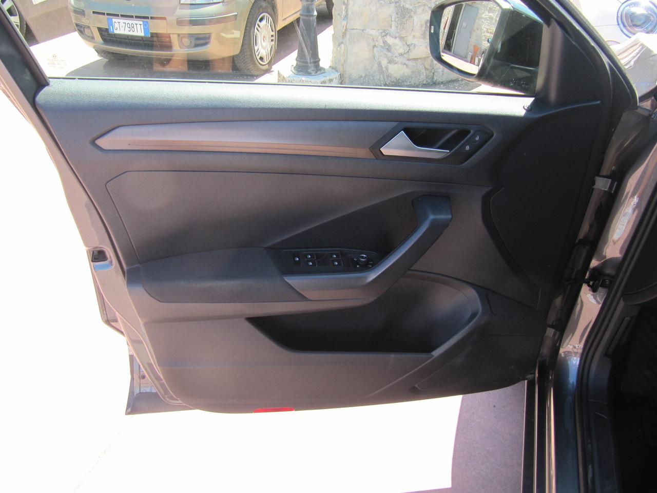 Volkswagen T-Roc 1.6 TDI SCR Style BlueMotion Technology