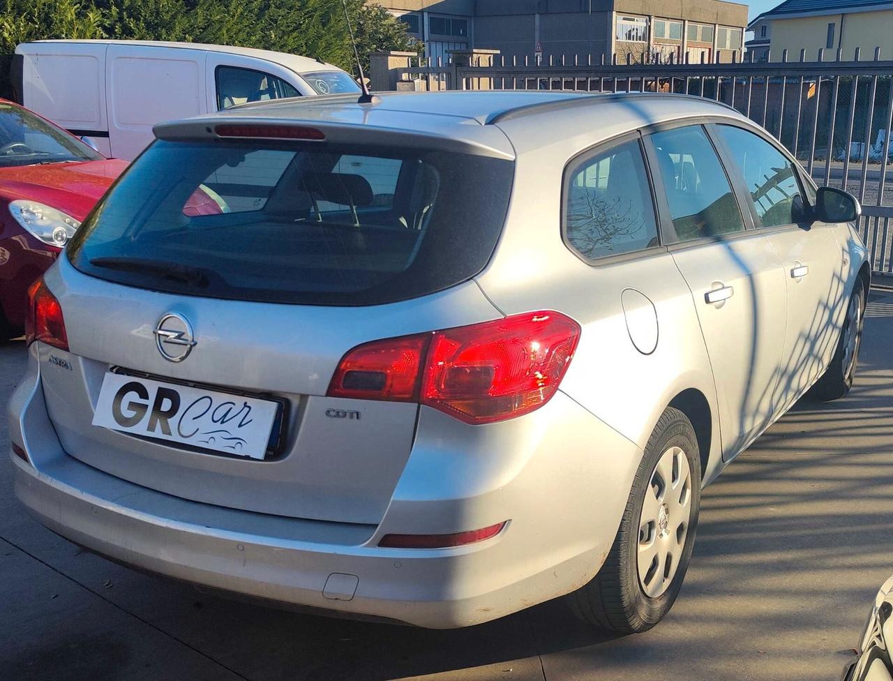 Opel Astra 1.7 CDTI 110CV Station Wagon Cosmo