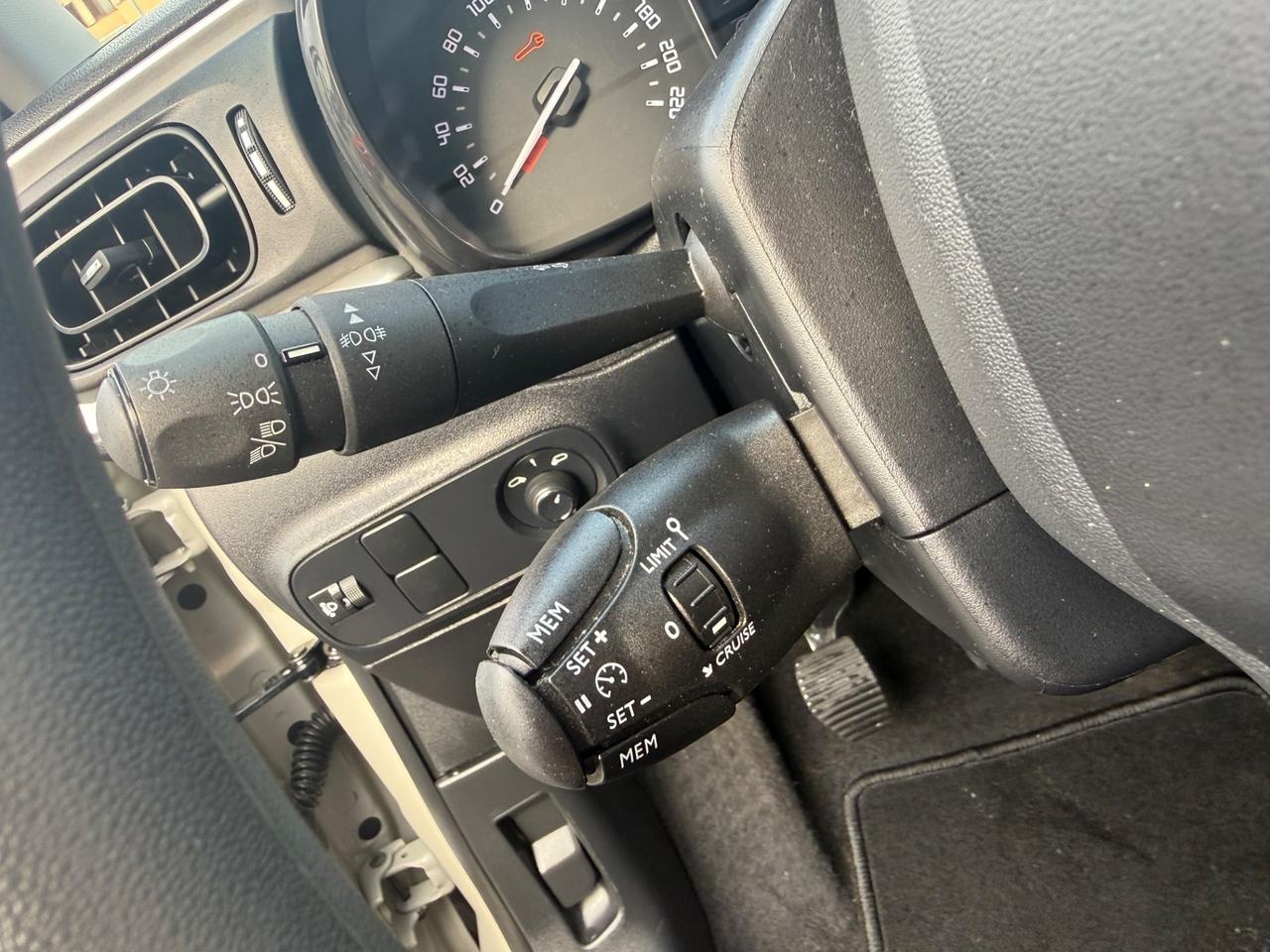 Citroen C3 PureTech 83 S&S Shine Pack 60.000 km