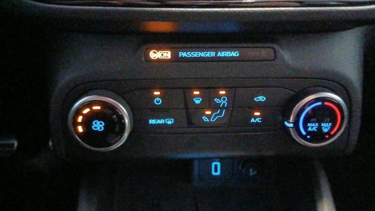 FORD Focus 4ª serie - Focus 1.0 EcoBoost 125 CV SW ST-Line