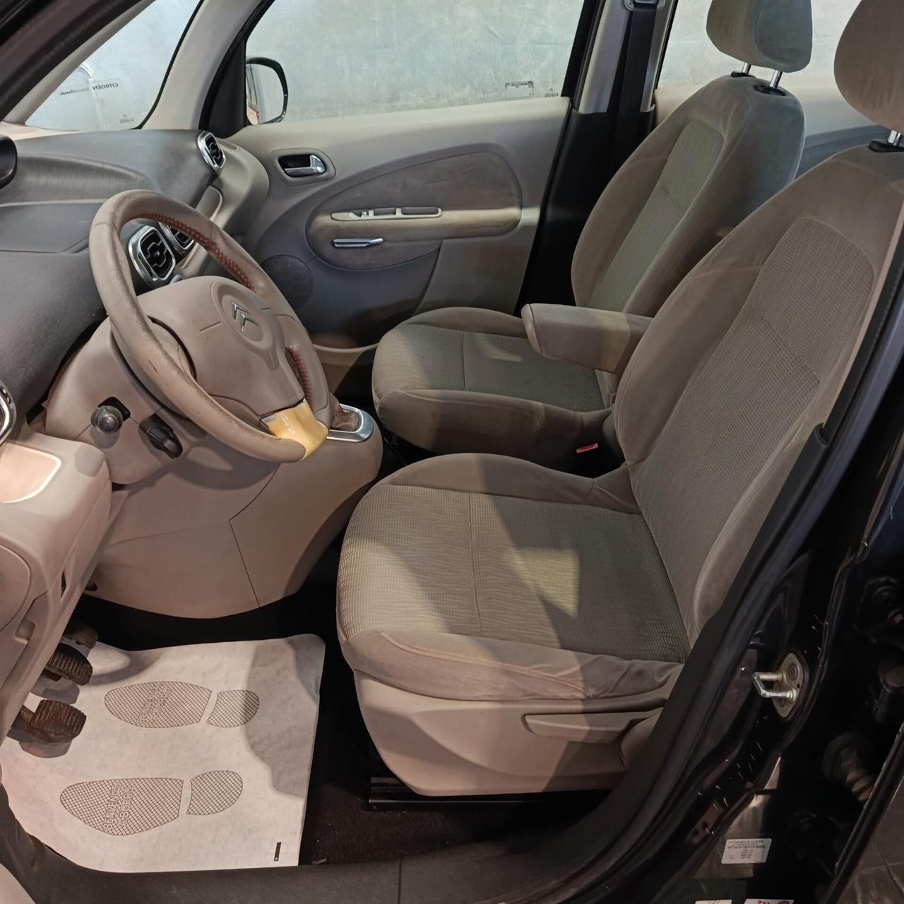 Citroen C3 PICASSO 1.4 BENZINA NEOPATENTATI EXCLUSIVE
