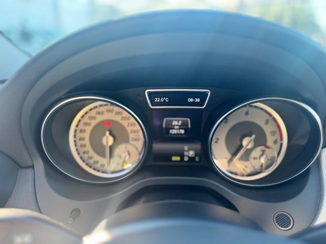 MERCEDES-BENZ CLA 200 CDI Automatic Sport 120 MILA KM