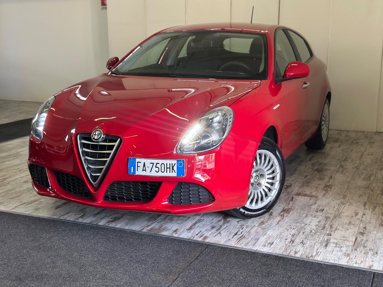 Alfa Romeo Giulietta 1.4 Benzina GPL Ok Neopatentati