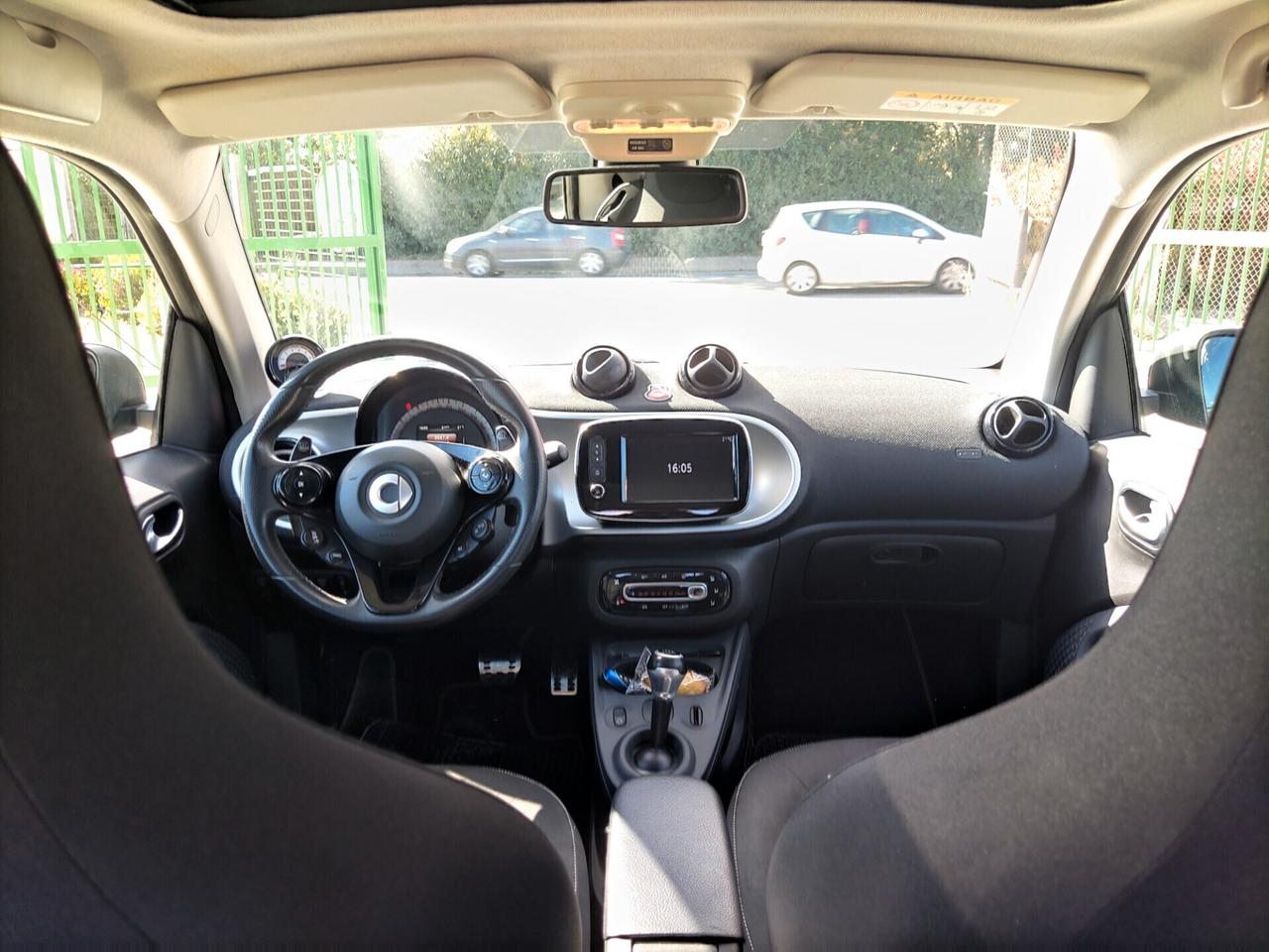 Smart ForTwo 90 0.9 Turbo twinamic BRABUS TAILOR MADE