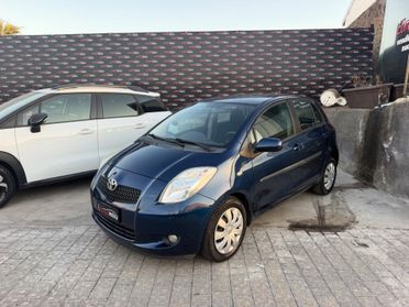 Toyota Yaris 1.3 5 porte Navi