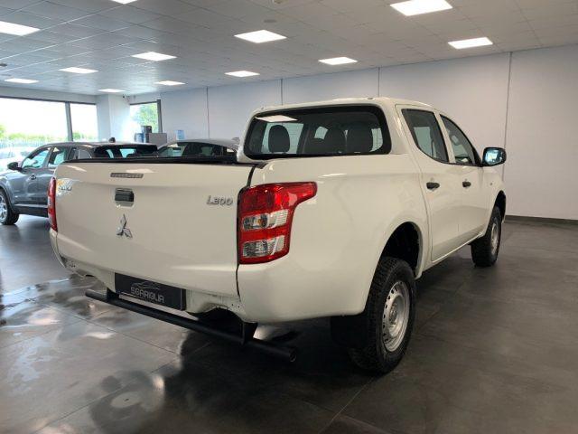 MITSUBISHI L200 Doppia Cabina Pick Up 5 Posti Double Cab Invite