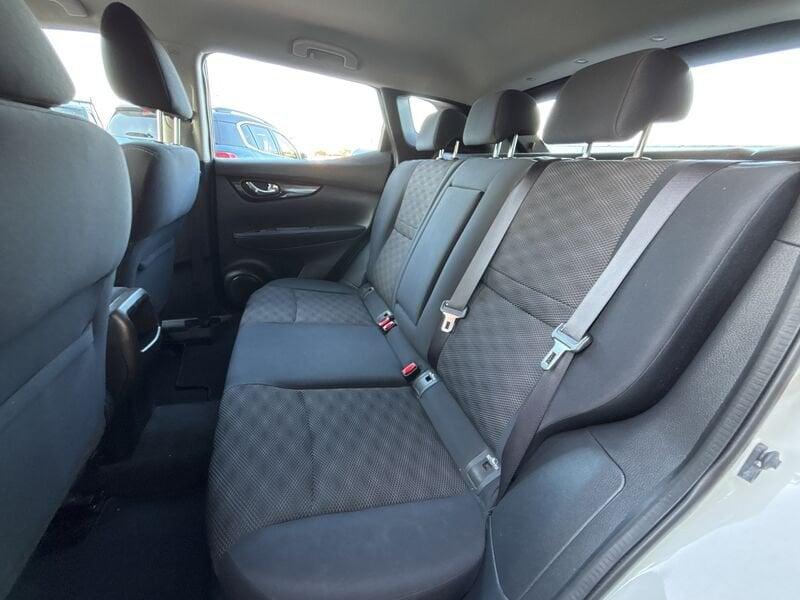 Nissan Qashqai Qashqai 1.6 dCi Acenta