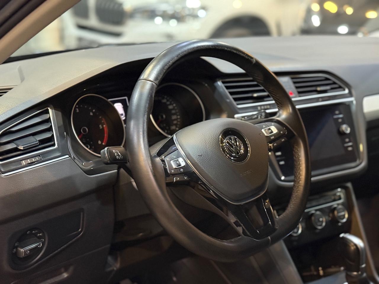Volkswagen Tiguan 2.0 tdi Sport 150cv dsg 99.000 KM!!
