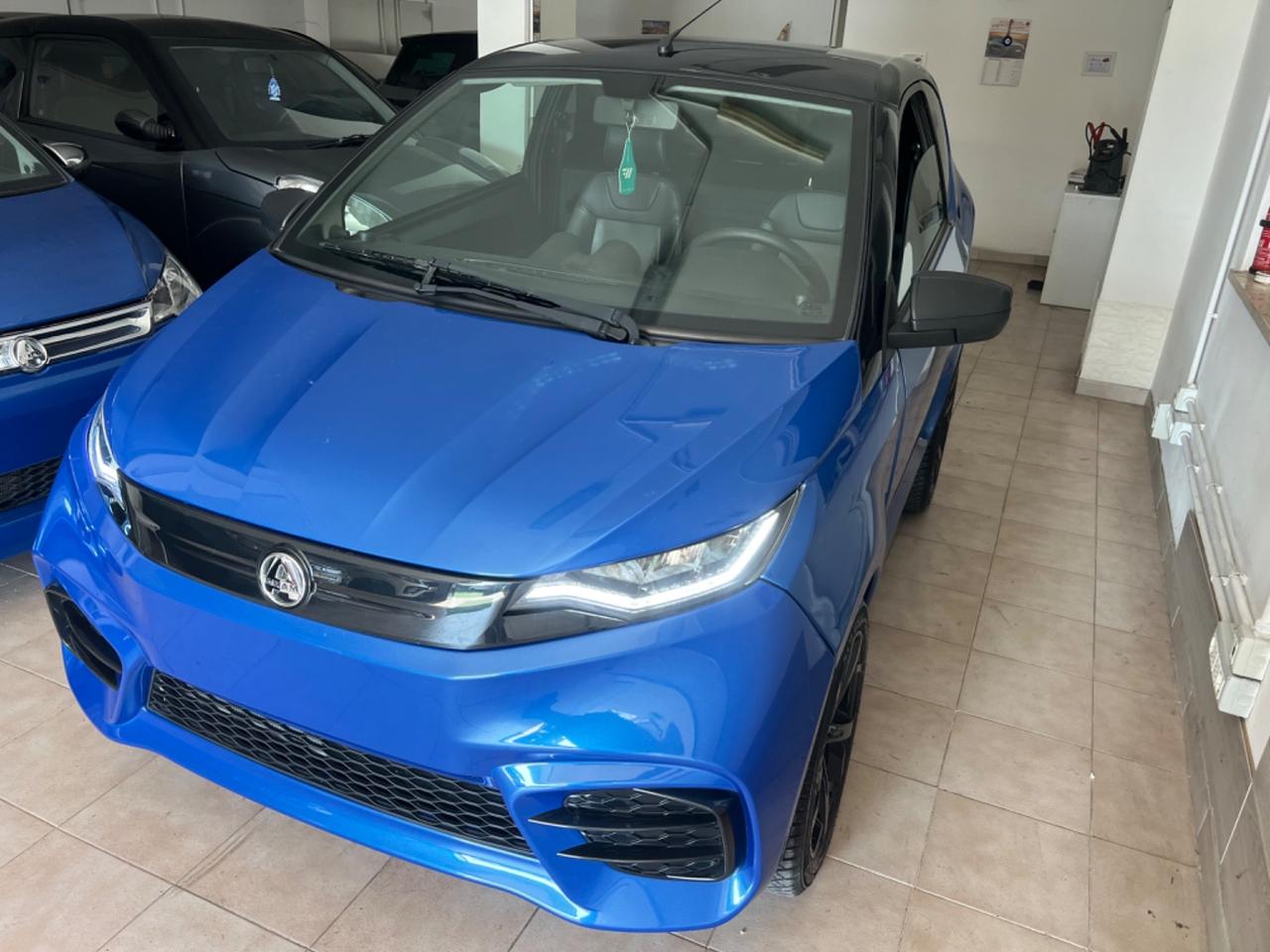 Aixam ambition sport blu 2023 16000 km