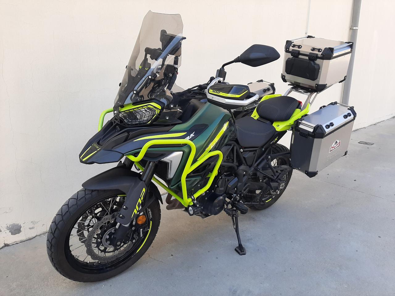 Benelli TRK 702 X ABS