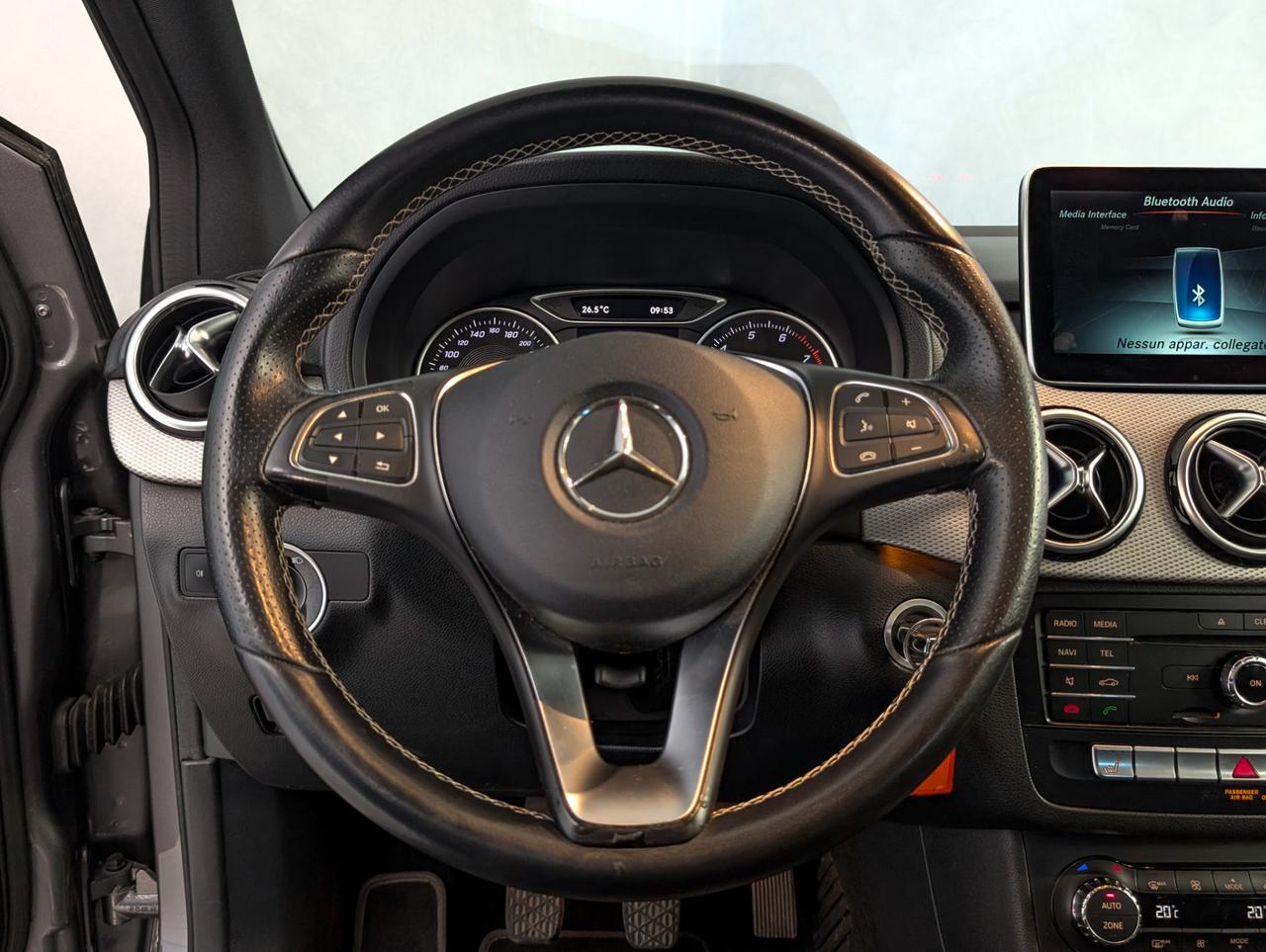 Mercedes-Benz 180 Sport