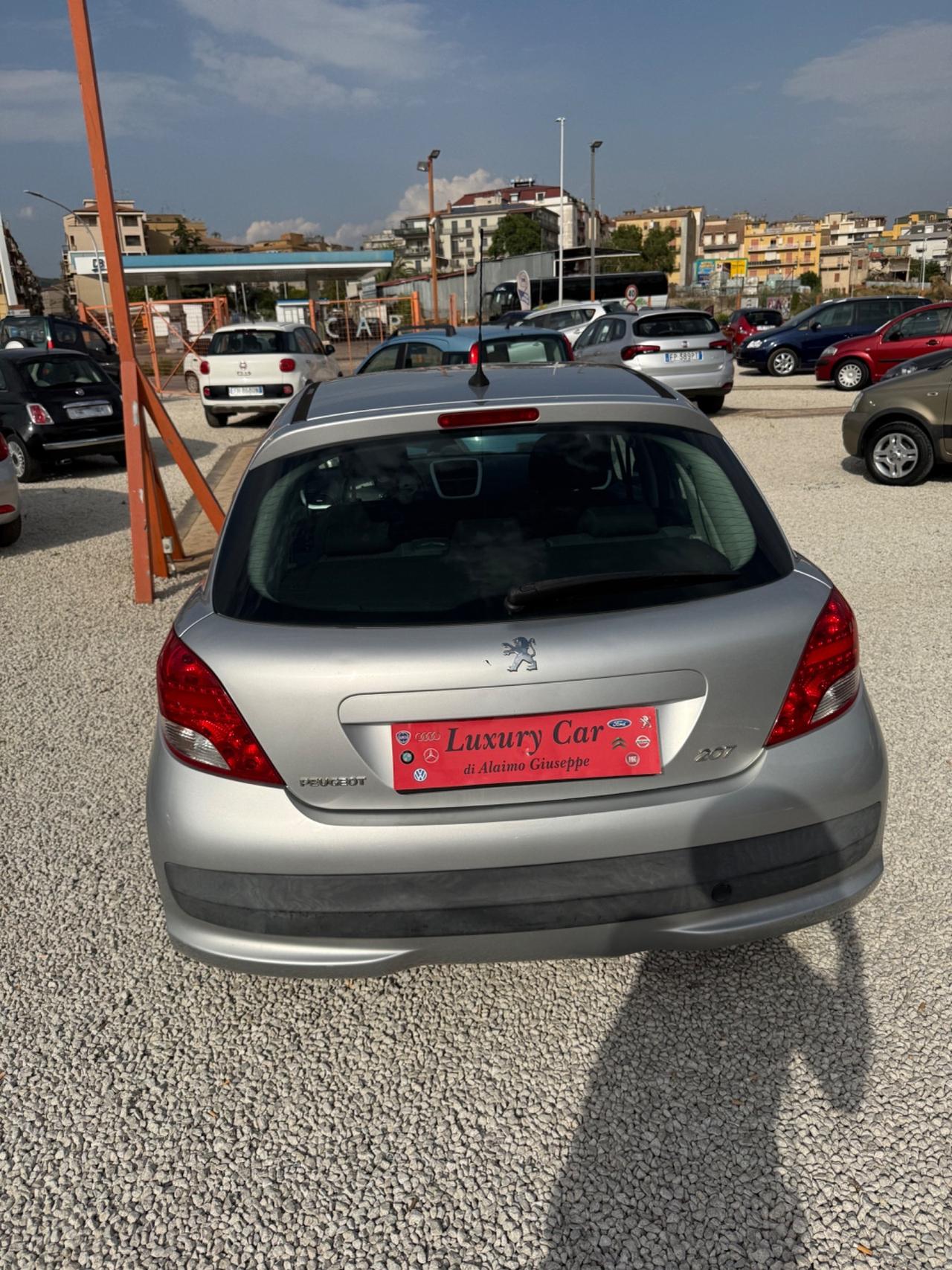 Peugeot 207 1.4 VTi 95CV 5p. XS